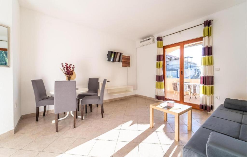 Apartments Busic Biograd Na Moru Exterior photo